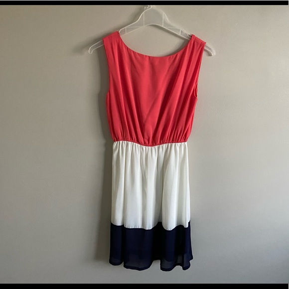 Katie Sleeveless Coral, White, Navy Summer Dress - size small - Picture 4 of 5